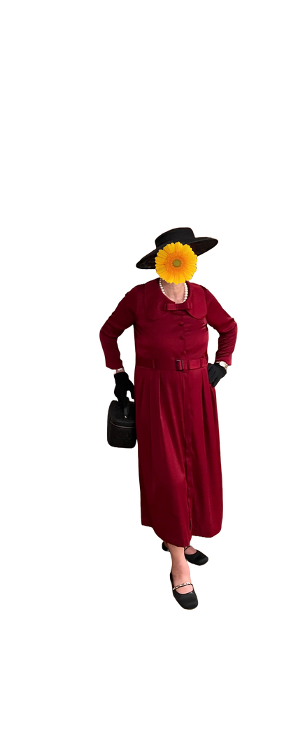 PRE-ORDER NEW: Burgundy satin dress!