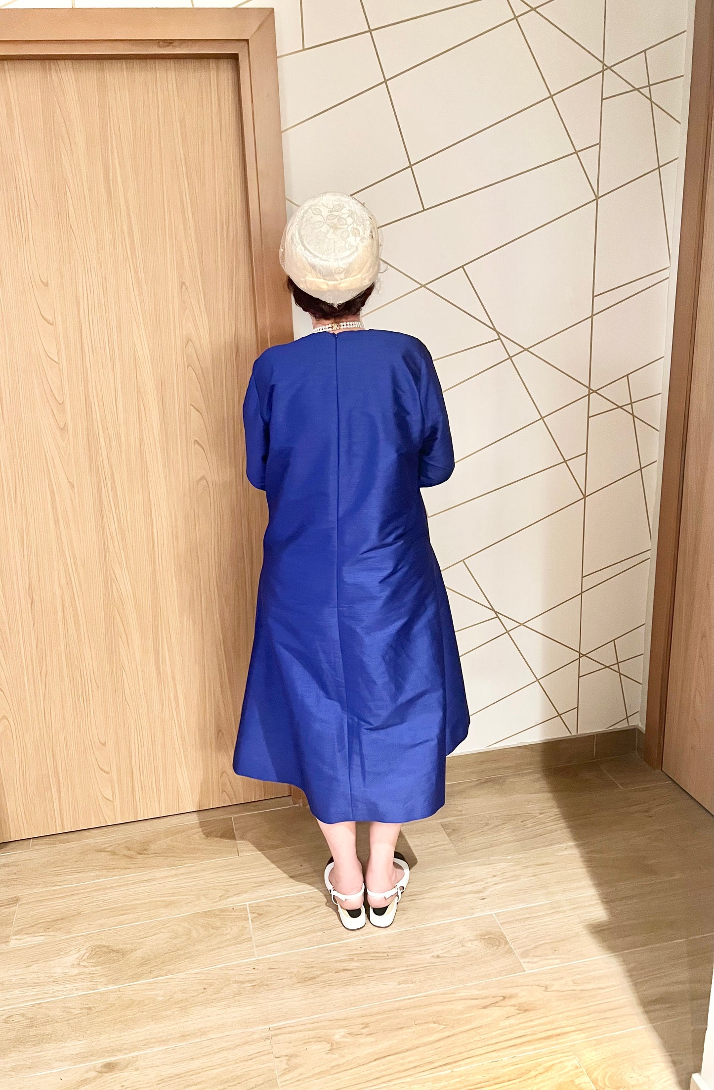 PRE-ORDER NEW: Blue raw silk dress coat!